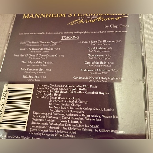 Set of Christmas CDs by Mannheim Steamroller - Picture 5 of 12